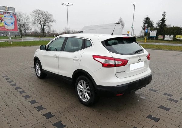 Nissan Qashqai cena 42900 przebieg: 121000, rok produkcji 2014 z Sompolno małe 172